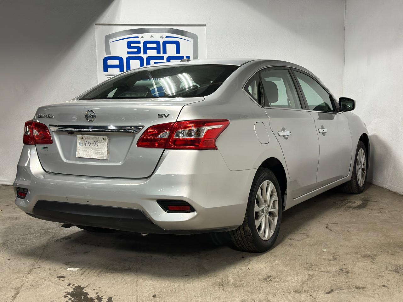 Nissan Sentra 2018