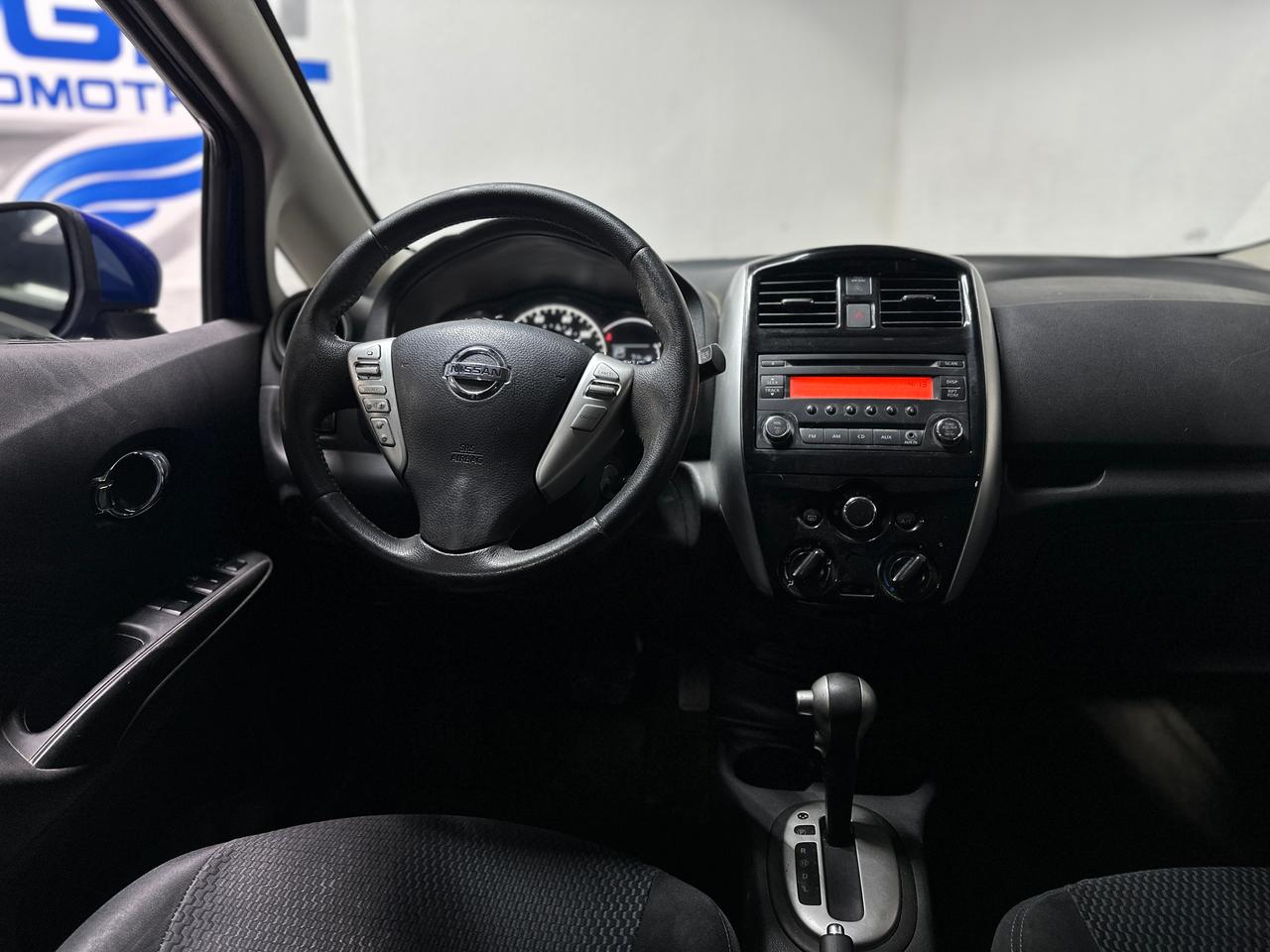 Nissan Versa 2015